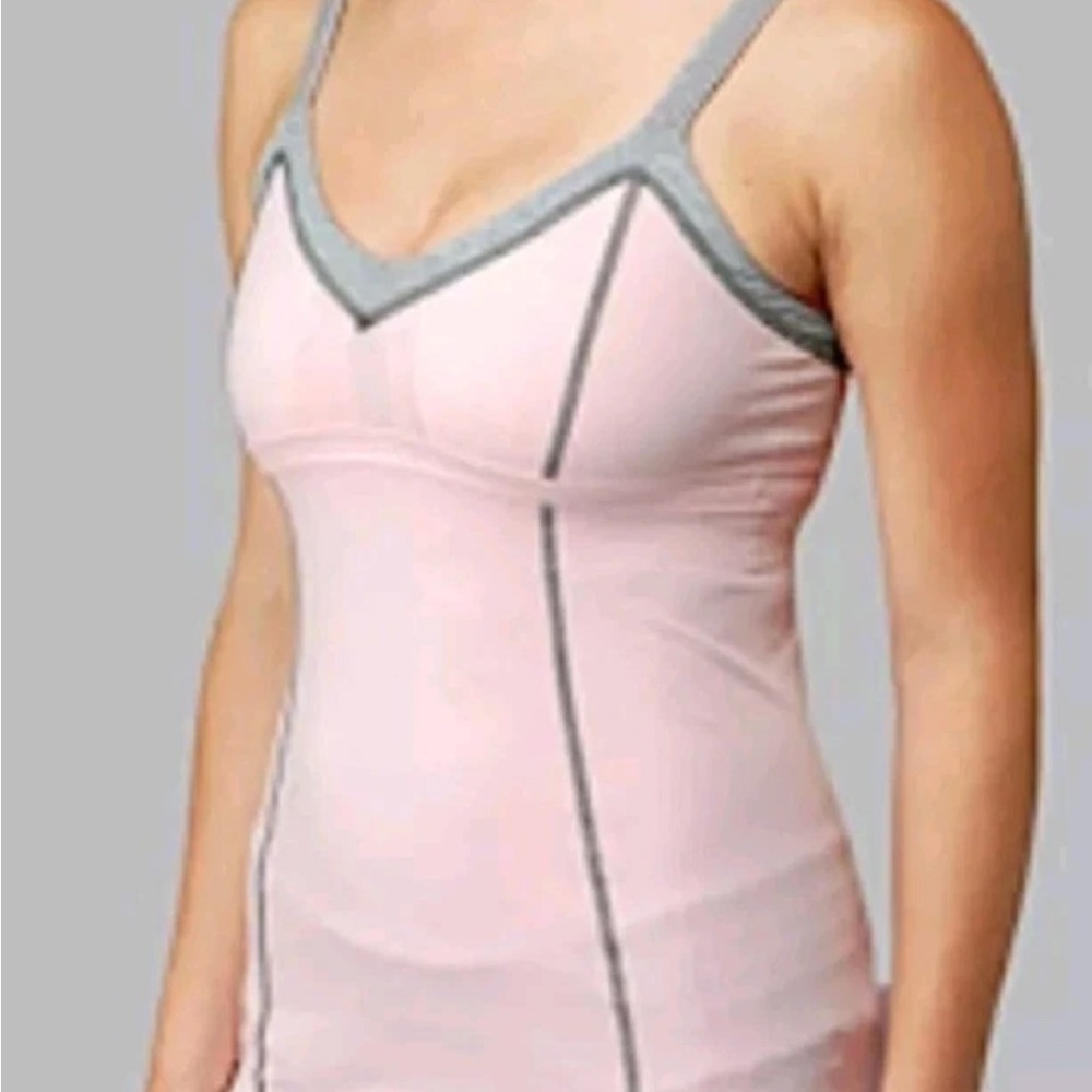 Lululemon Light it up Reflective Tank Top Size 8 Soft Pink EUC